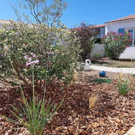 Maison Familiale Pres De La 里维多瓦海滩